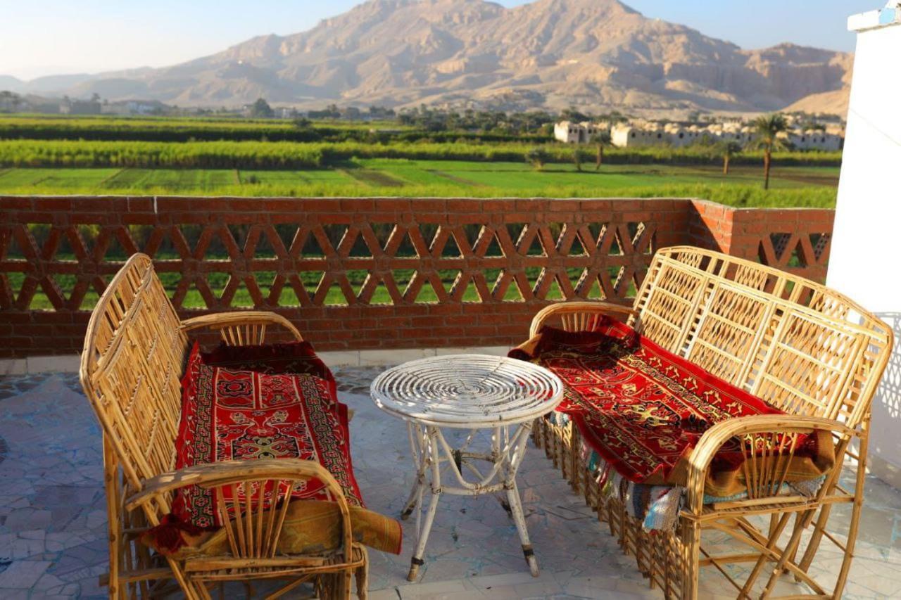 Quiet Gate Guest House Lel Agalta Extérieur photo