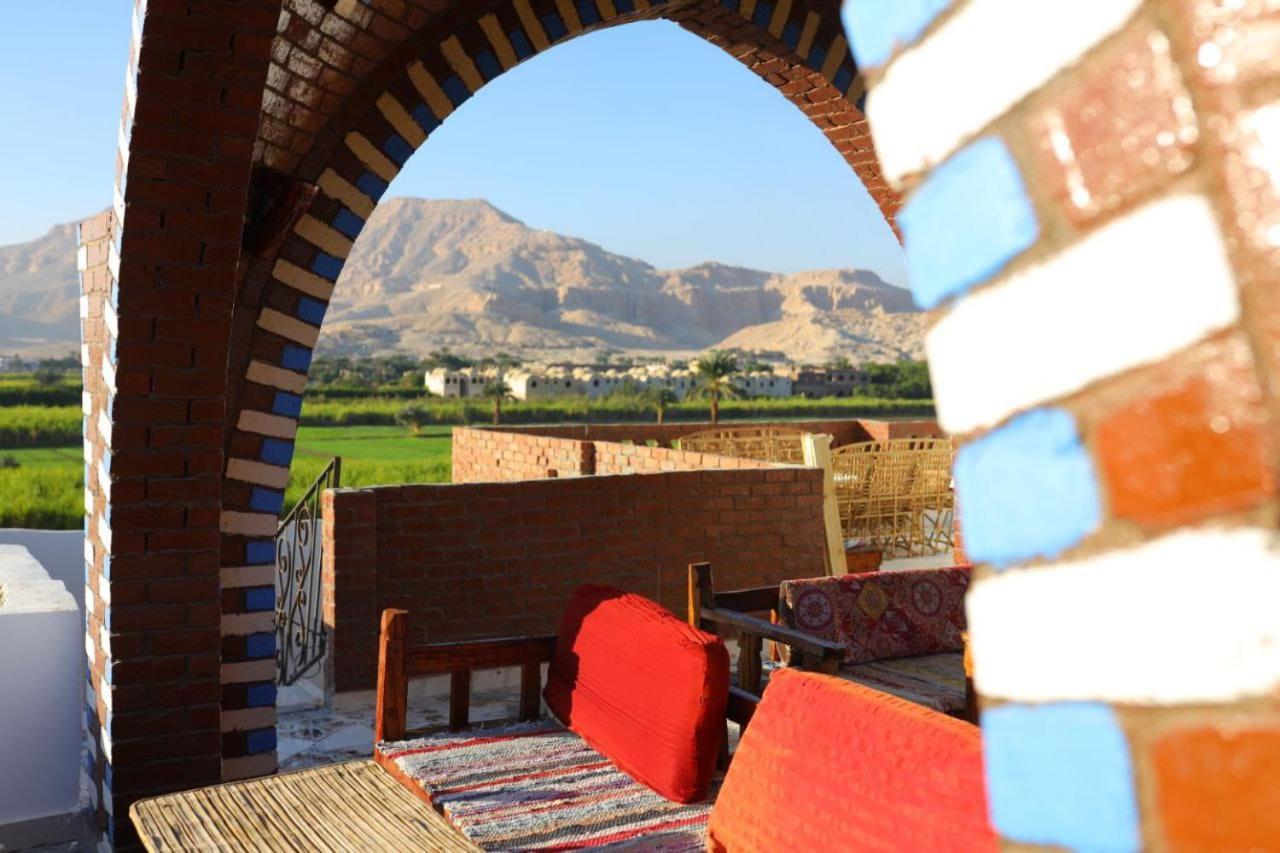 Quiet Gate Guest House Lel Agalta Extérieur photo