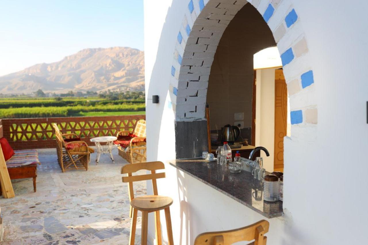 Quiet Gate Guest House Lel Agalta Extérieur photo