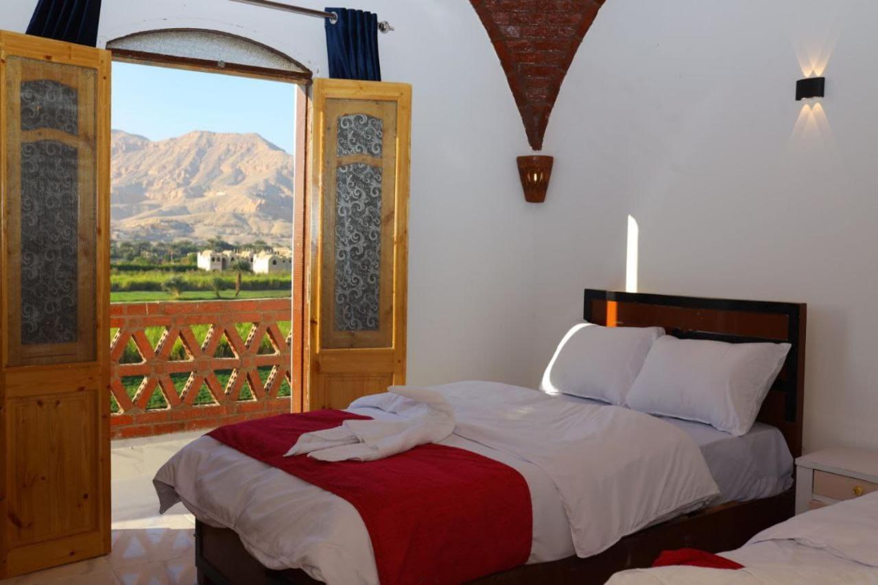 Quiet Gate Guest House Lel Agalta Extérieur photo