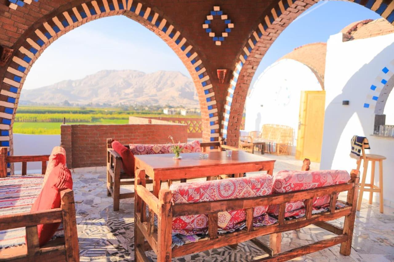 Quiet Gate Guest House Lel Agalta Extérieur photo