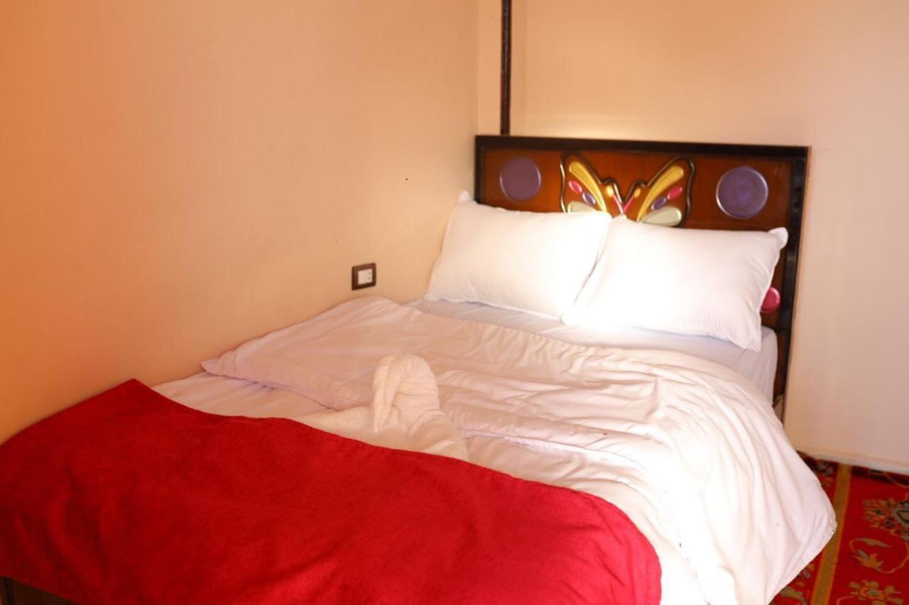 Quiet Gate Guest House Lel Agalta Extérieur photo
